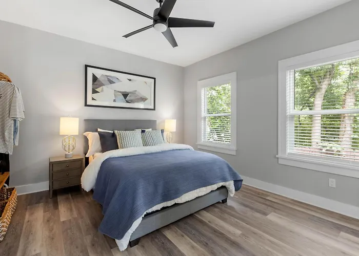 Ferienhaus Luxury For Entertaining In Midtown Manor Tallahassee
