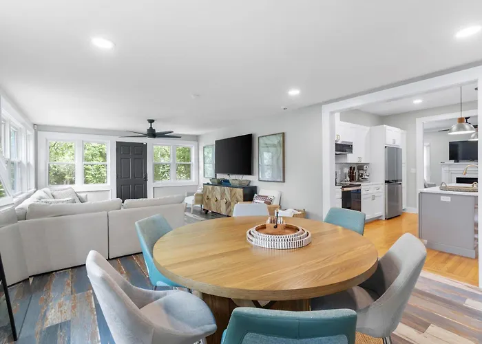 Ferienhaus Luxury For Entertaining In Midtown Manor Tallahassee