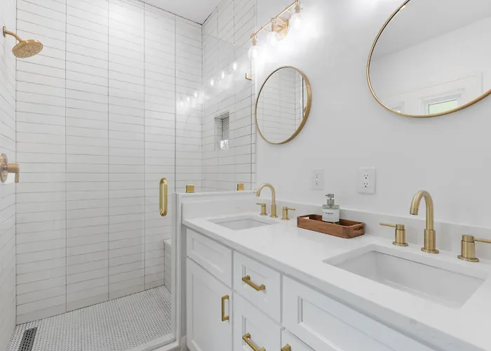 Luxury For Entertaining In Midtown Manor Ferienhaus Tallahassee