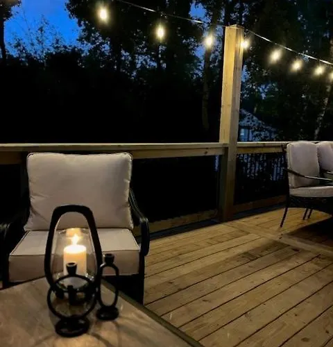 Luxury For Entertaining In Midtown Manor Ferienhaus